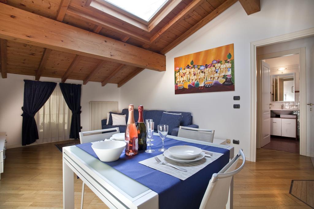 Apartamento La Colombina Verona Habitación foto