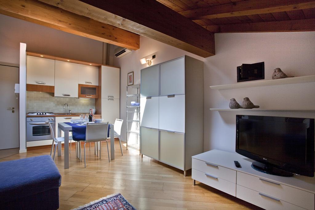 Apartamento La Colombina Verona Habitación foto